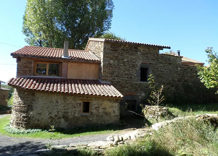 Four A Pain * Montclard